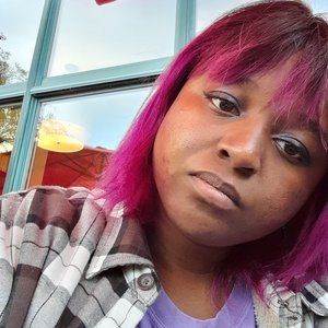 Meet your Posher, Keva